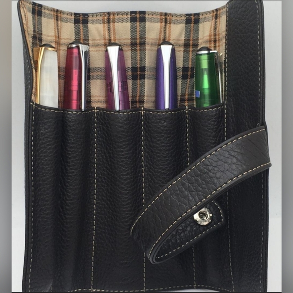 Levenger Bomber Jacket Pen Wrap Set with 5 Ballpoint Pens - Picture 2 of 11